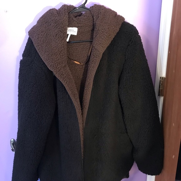 NWOT Urban Outfitters Carmella Teddy Jacket - Picture 4 of 6